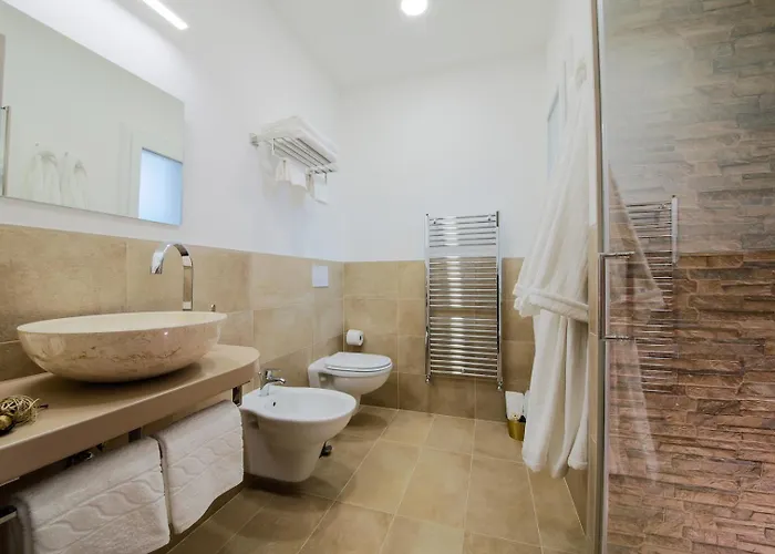 Aiem فندق مبيت وإفطار 4*