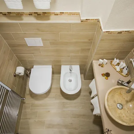 Aiem לינה וארוחת בוקר ג'ויה טאורו