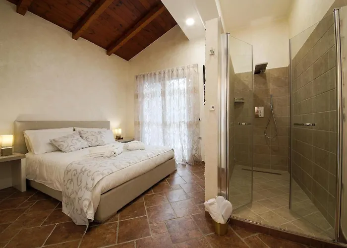 Aiem ג'ויה טאורו